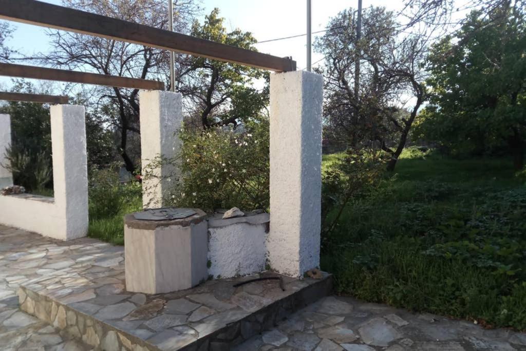 Traditional Village House Méson Yerakaríon Exterior foto